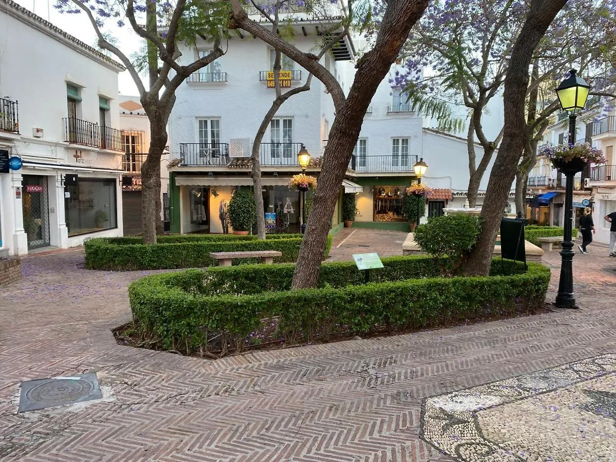 公寓 Old Town Modern Flat, 4 Minutes From Beach - Eaw Homes 马尔韦利亚